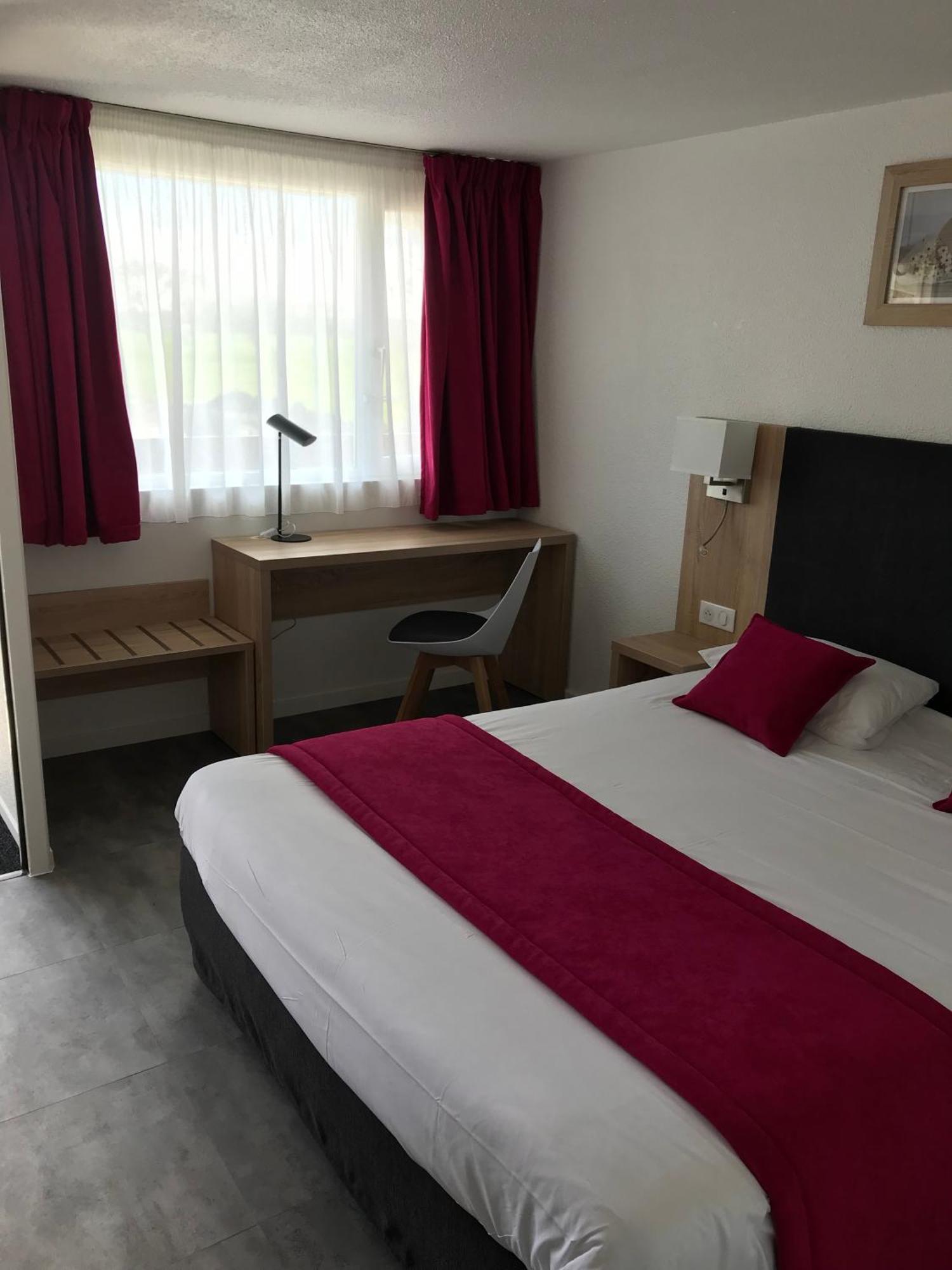 Kyriad Lille Est - Hem Quarto foto